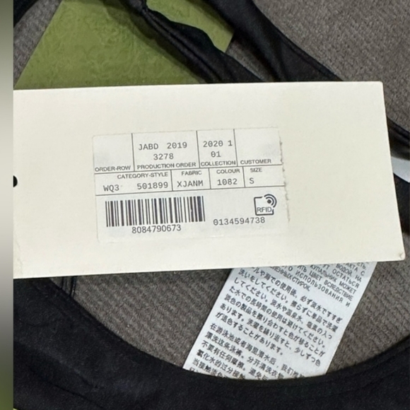 Gucci Logo  Swimsuit - Picture 9 of 10